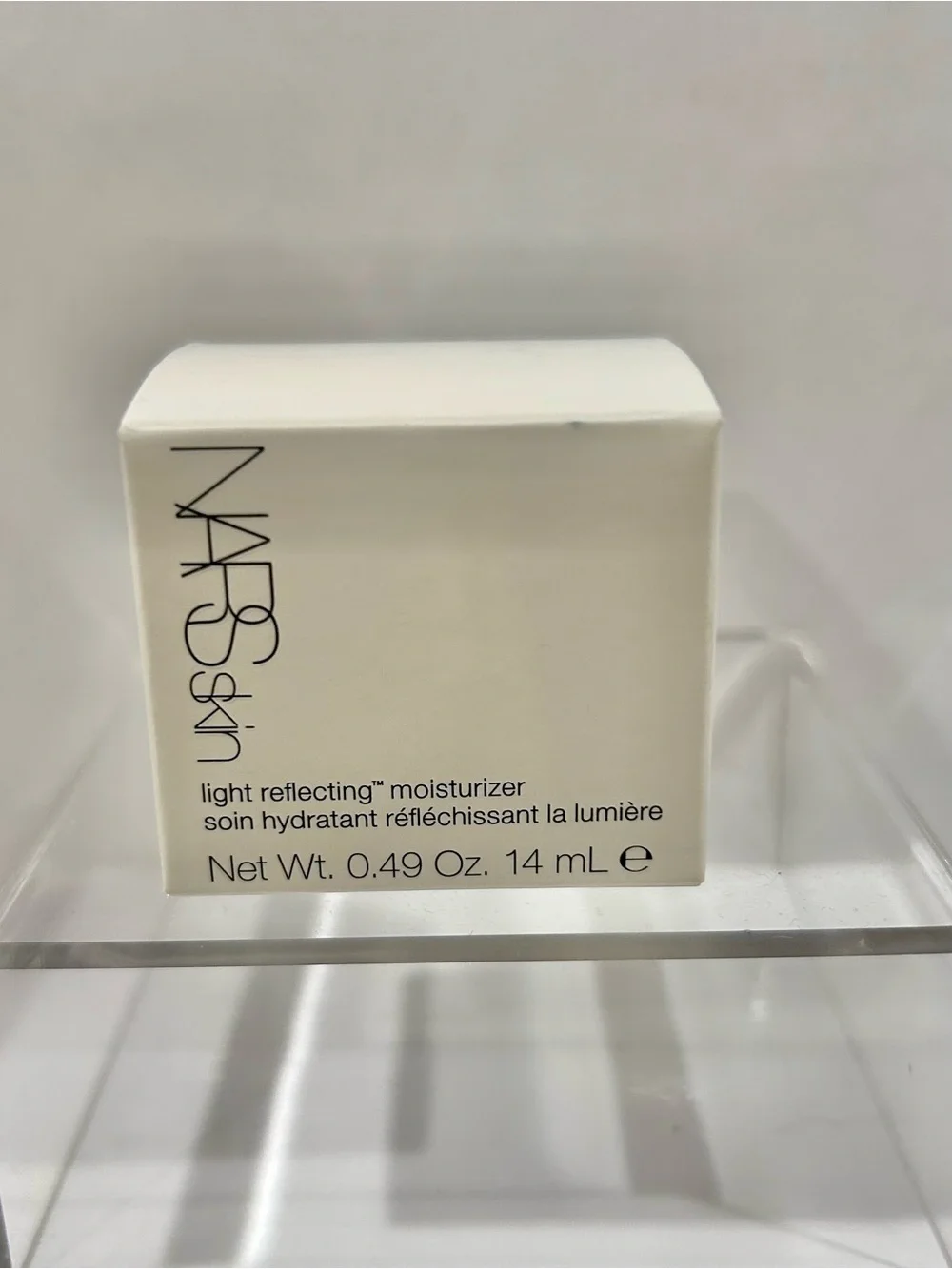 NARS Skin Light Reflecting Moisturizer